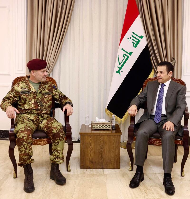 Generale Iannucci, il saluto ai contingenti nazionali in Kuwait e Iraq 11
