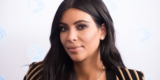 Kim Kardashian, nudo completo allo specchio 6