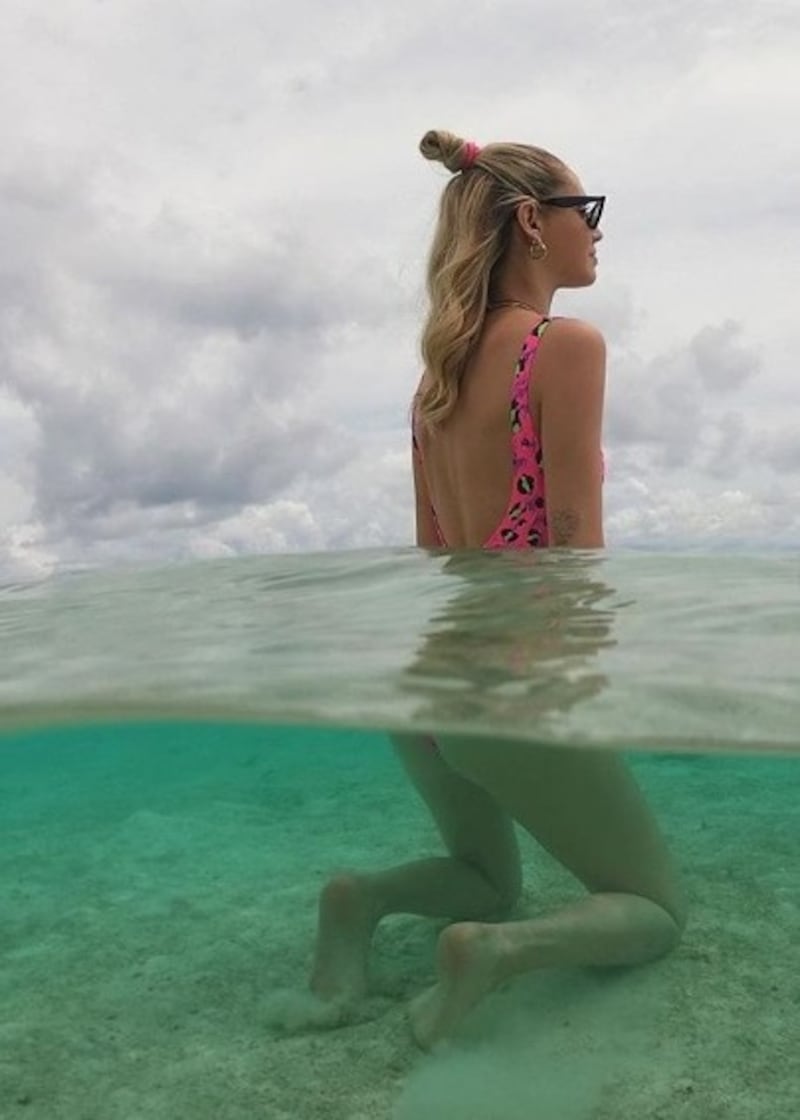 Chiara Ferragni hot in Polinesia 3