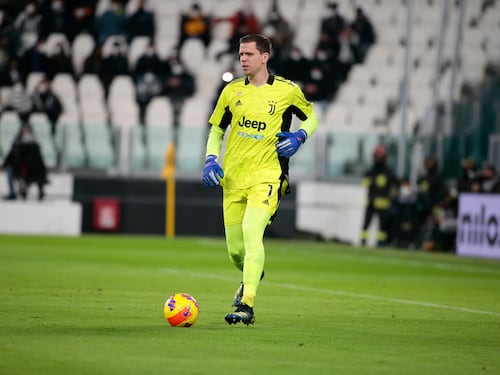 Contagi, niente quota 13 ma conta la percentuale. Il "protocollo" Szczesny