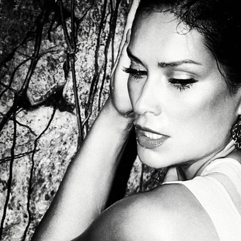 Fernanda Lessa sexy su Instagram: gli scatti dell'ex fiamma di Vieri 6