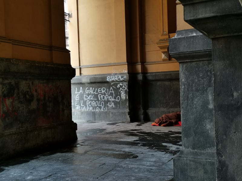 La desolazione della Galleria Principe di Napoli 2