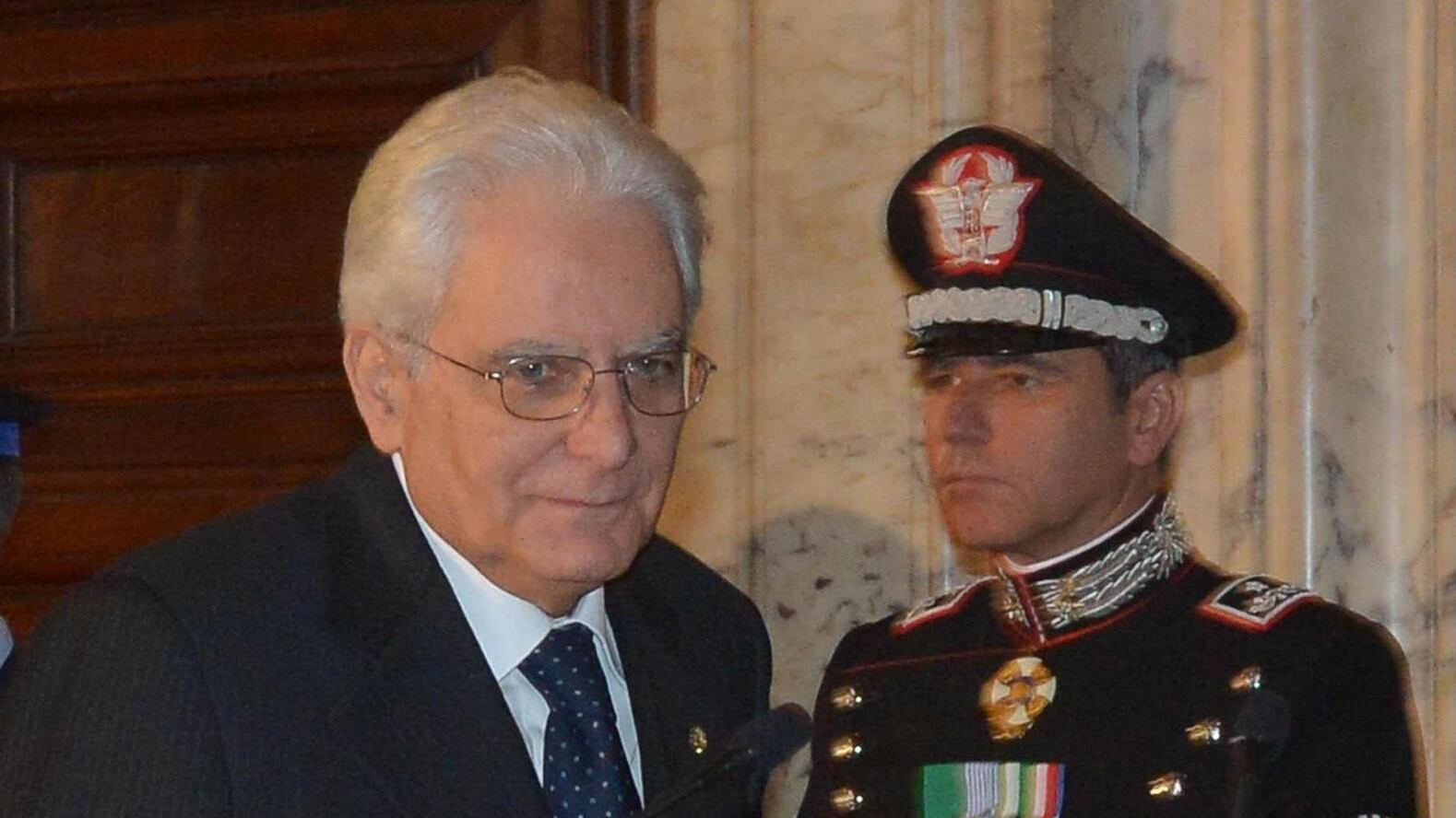 Così il silenzioso Mattarella ha conquistato il Paese
