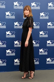 Dakota Johnson alla Mostra del Cinema di Venezia 12