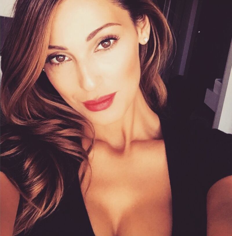 Anna Tatangelo su Instagram 13