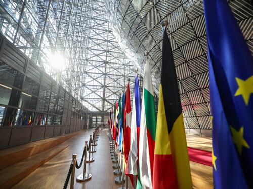 Italia e altri 9 Stati Ue per un Ets che "Non penalizzi l'industria europea"