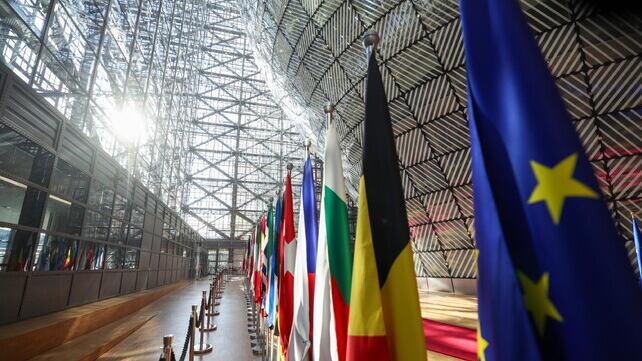 Italia e altri 9 Stati Ue per un Ets che "Non penalizzi l'industria europea"