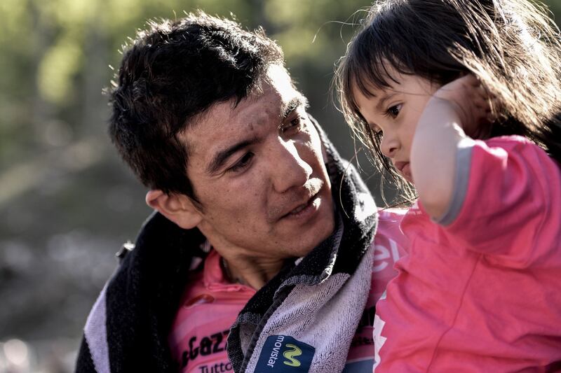 Richard Carapaz campione: gli scatti del vincitore del Giro d'Italia 7