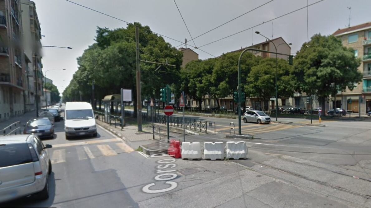 Paura in coda al supermercato: romeno strappa mascherine alle persone