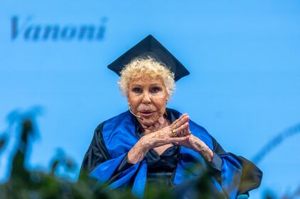 L'omaggio della laurea Honoris Causa a Ornella Vanoni 14