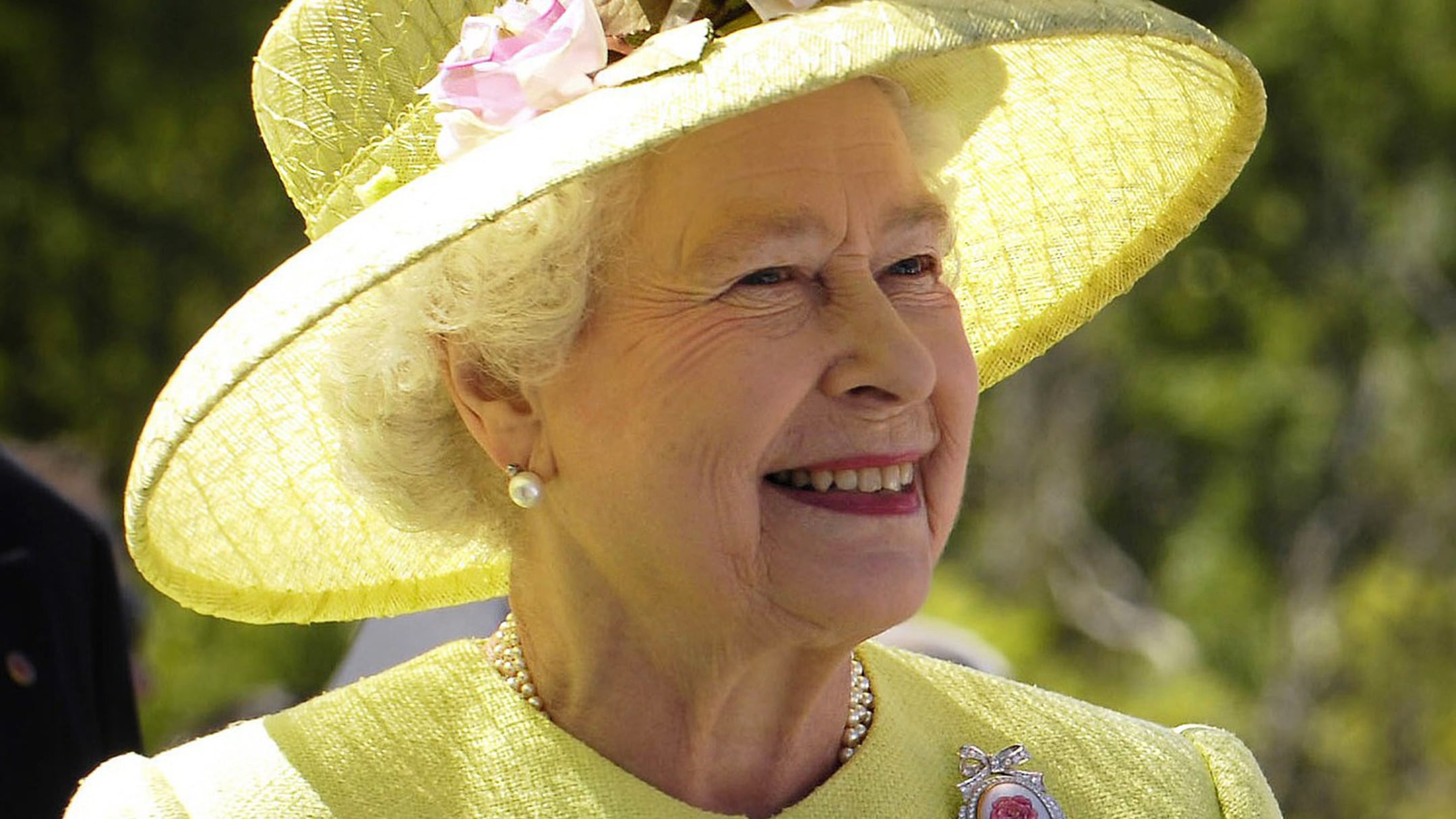 L'ultima foto della regina Elisabetta. Ecco l'infinita favola dei Windsor