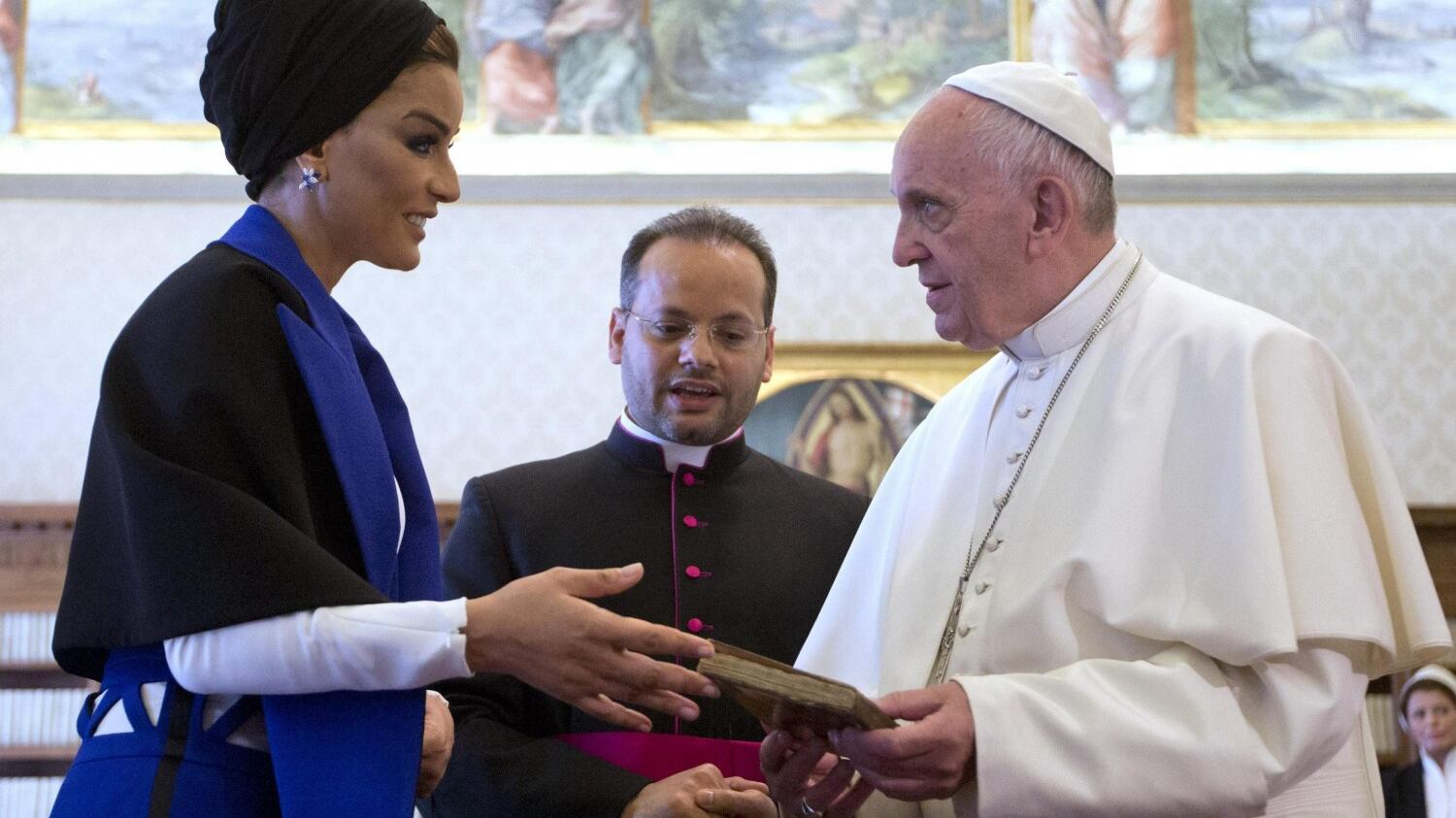 Islam, papa Francesco tende la mano: "Cristiani e musulmano, abbiamo la stessa radice"