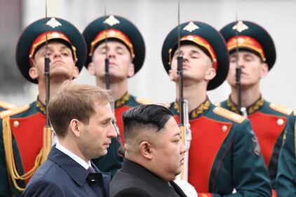 Russia, Kim Jong Un arriva in stazione a Vladivostok 2