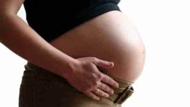 Il medico più consultato dalle donne incinte? Il "dottor" Google