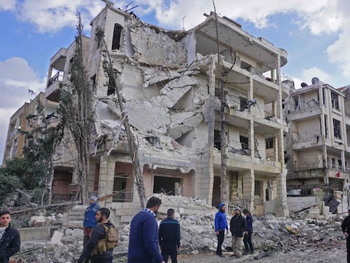 Siria, il Papa scrive ad Assad: "Fermare la catastrofe umanitaria"