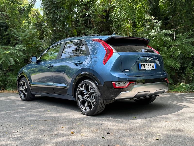 Kia Niro Trifuel: guarda la gallery del crossover ibrido anche a GPL 7