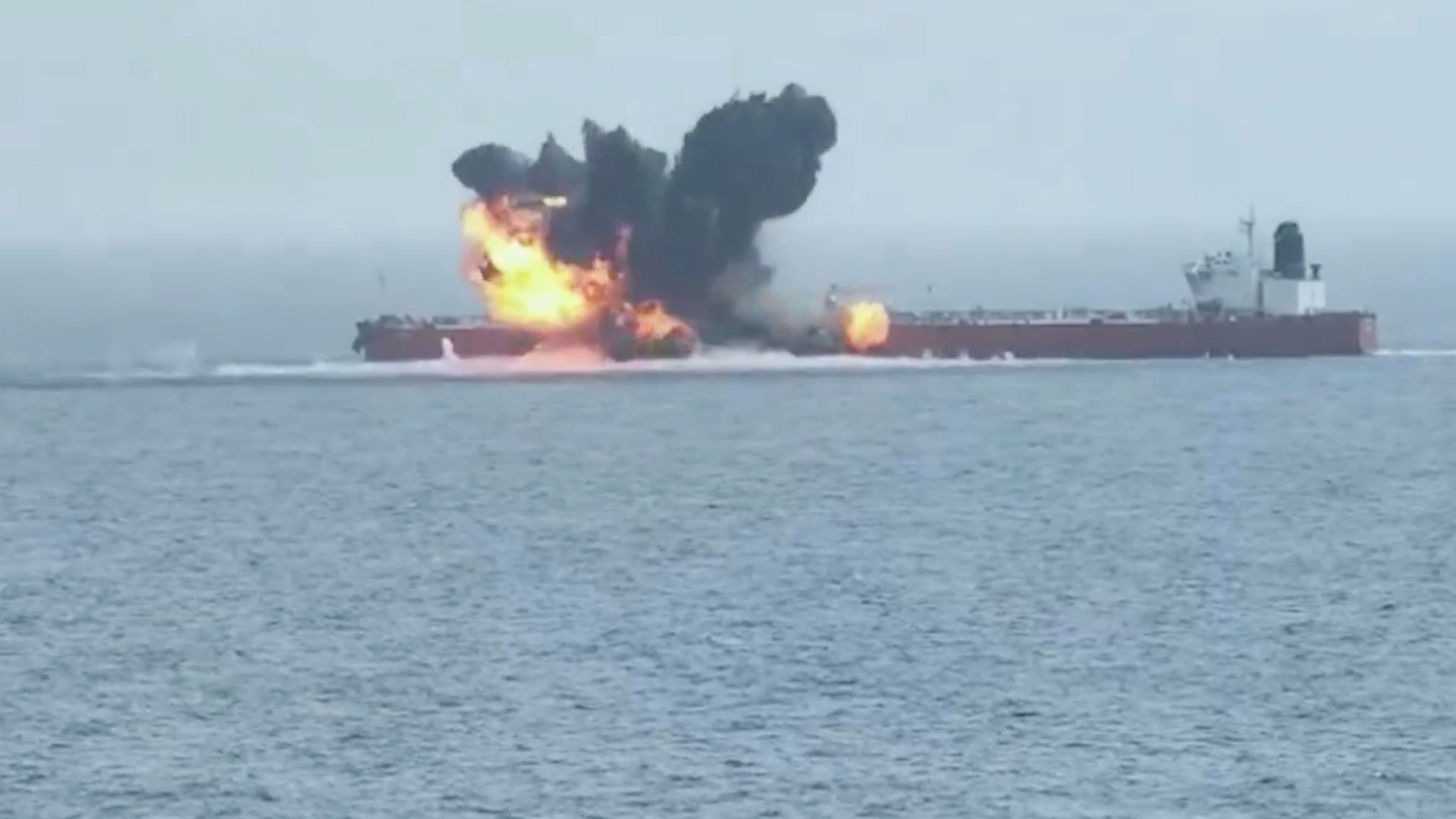 "La Russia ha aiutato gli Houthi": svelato il ruolo di Mosca dietro gli attacchi alle navi occidentali