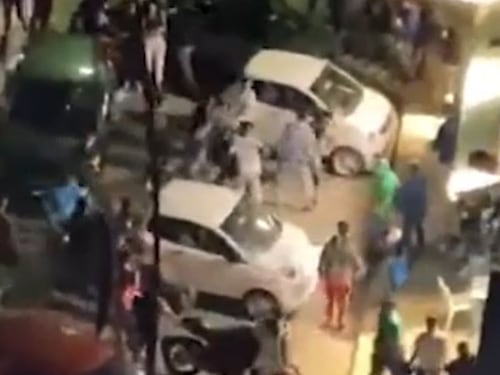 Scatta la rissa choc a Palermo: urla, pugni, calci e le coltellate