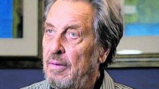 "Il papà di Musk accusato di abusi su cinque figli e figliastri"