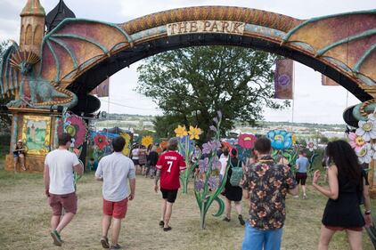 In migliaia all'edizione 2014 del Glastonbury Music Festival 1