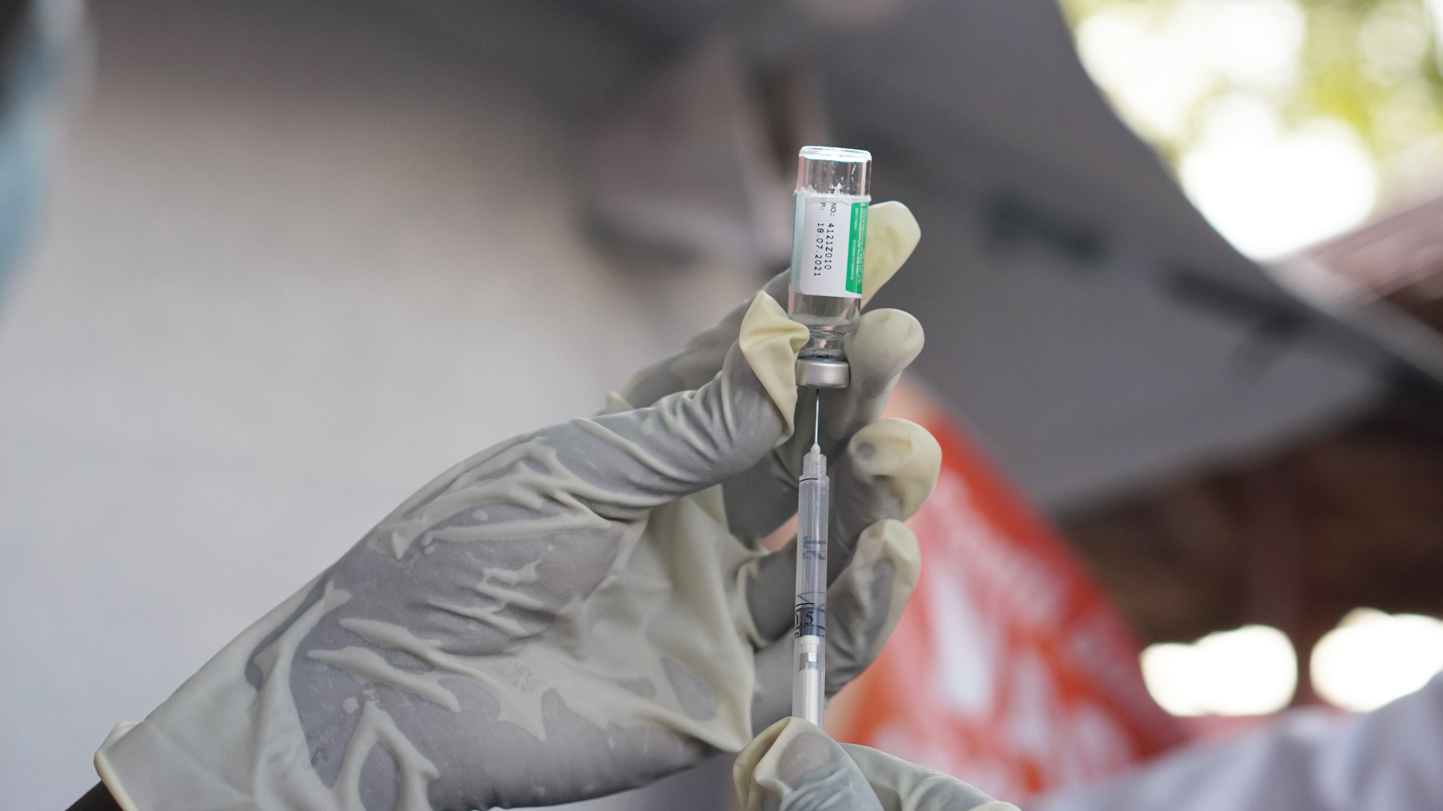 Chip, smart-patch e spray nasali: ecco il futuro dei vaccini