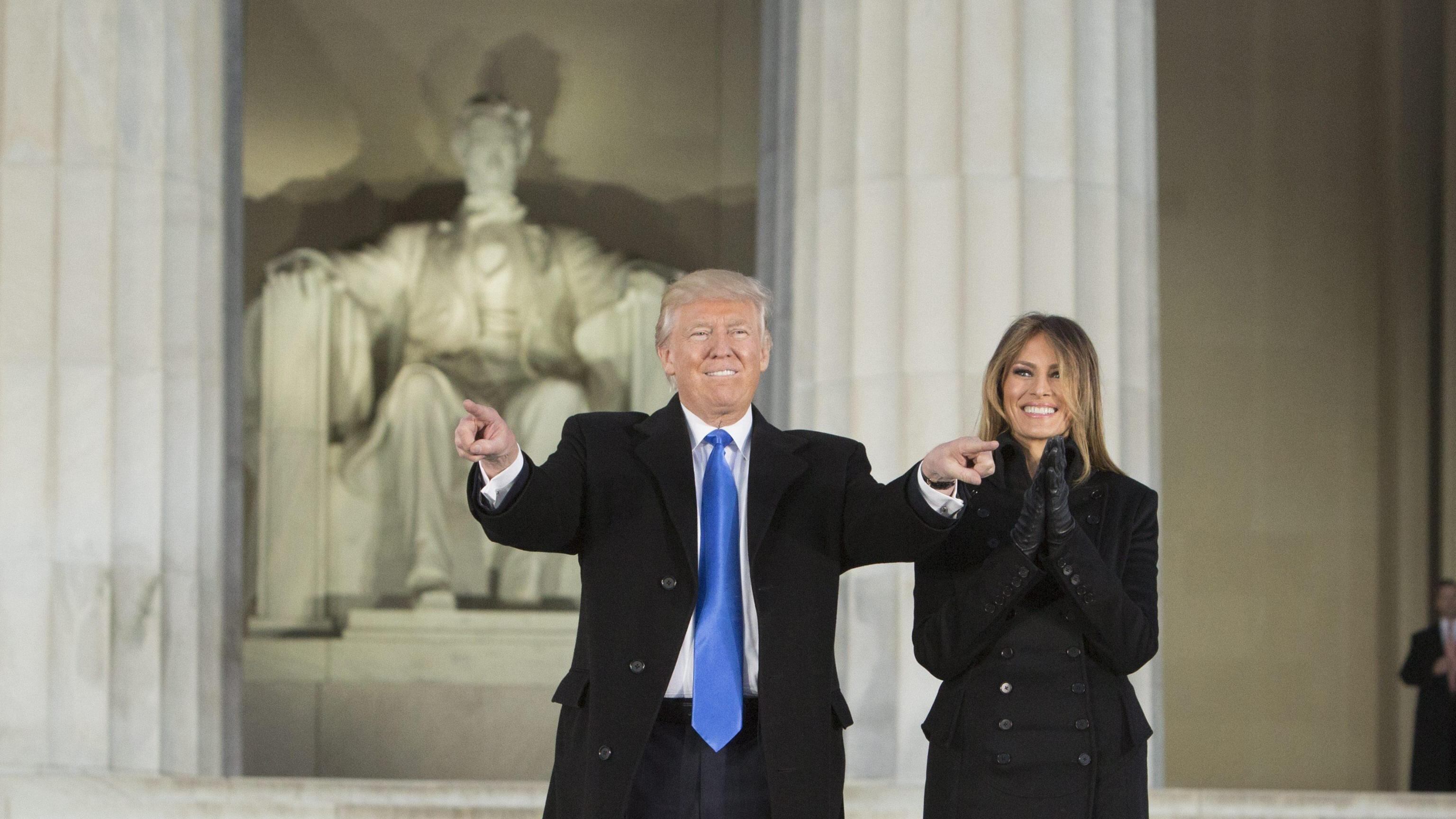 "Guerra al deep state": il piano di Trump e "vendetta" contro i dem