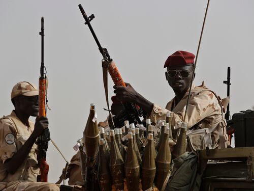 Sudan, droni colpiscono un asilo nel Kordofan: almeno 50 morti, 33 bambini