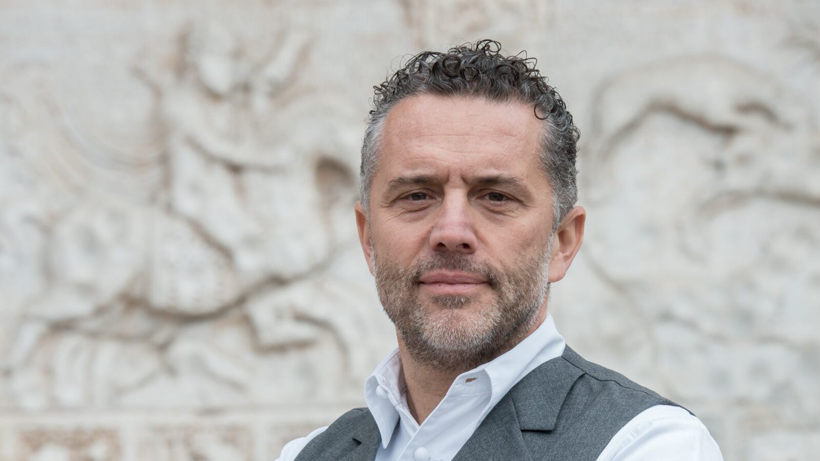 "Alla cucina di uno chef serve la Francia, non la tv"