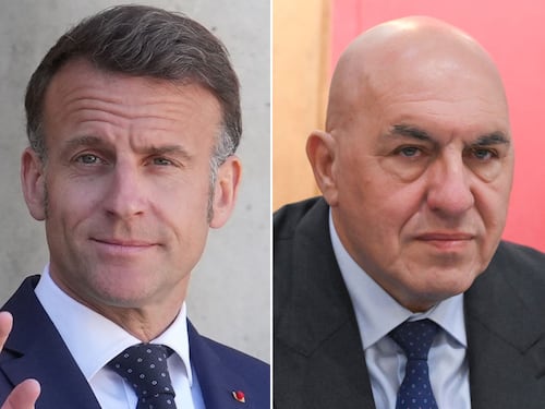 Report Cia, Macron si unisce a Crosetto: “Possiamo smentire”