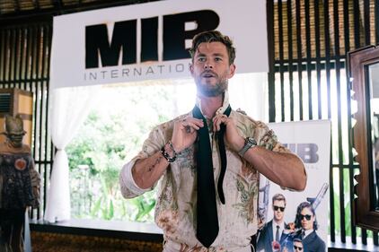 Chris Hemsworth incontra i fan in vista dell'uscita di "Men in Black"  8