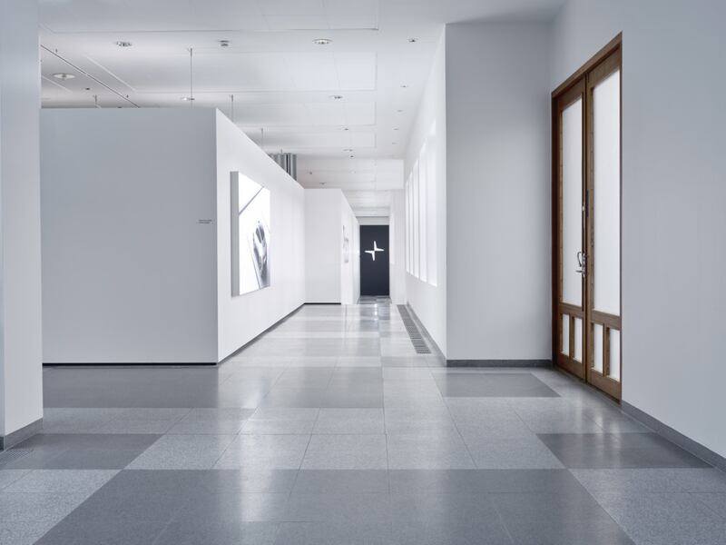 Nasce il primo design studio di Polestar: guarda le foto 10