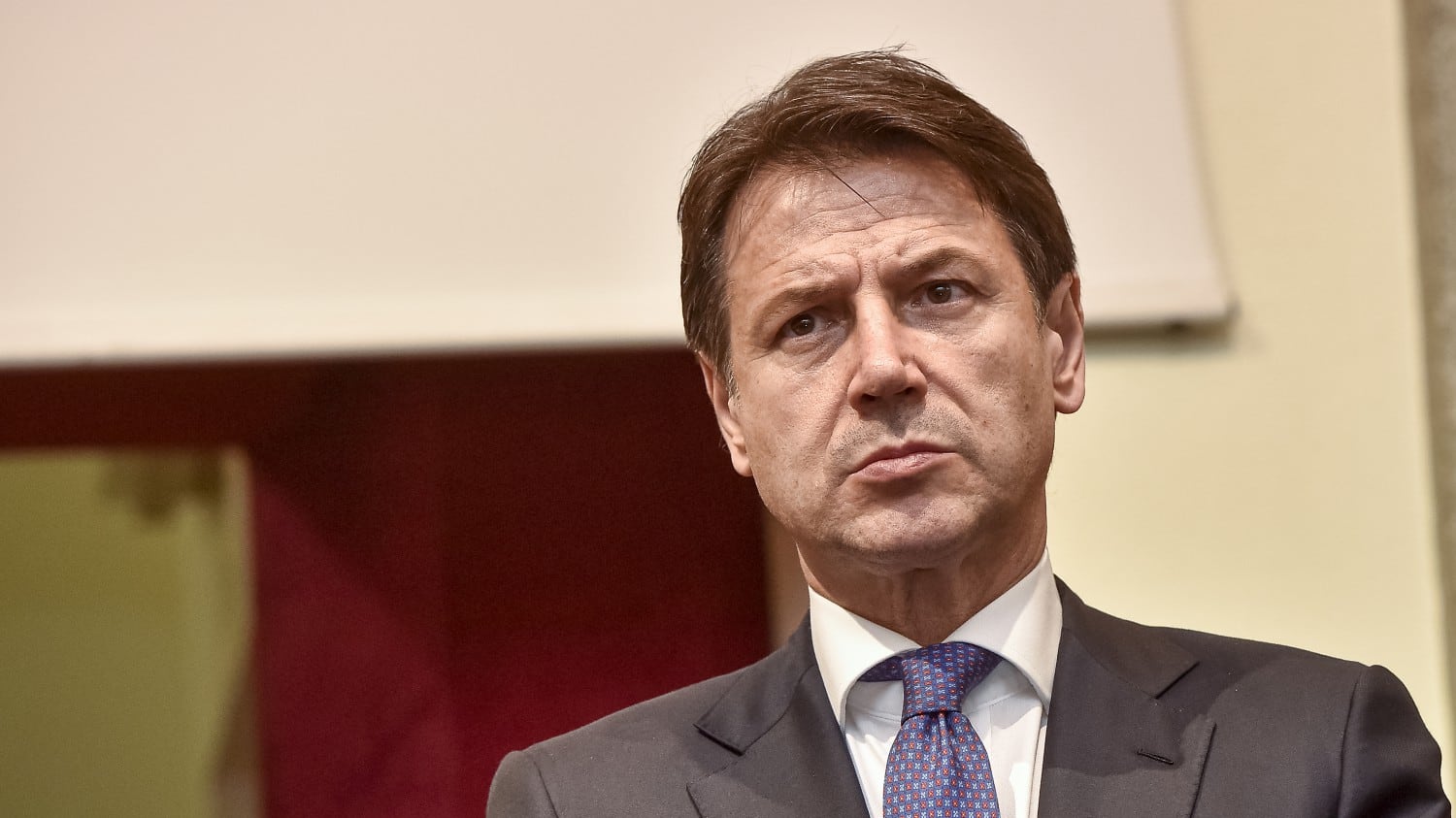 M5S e Pd compatti silurano Renzi: "O Conte o si va al voto"