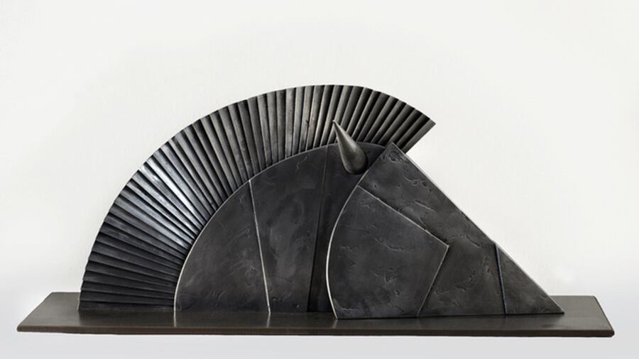 Arnaldo Pomodoro, la scultura che (s)colpisce la città dei Sassi