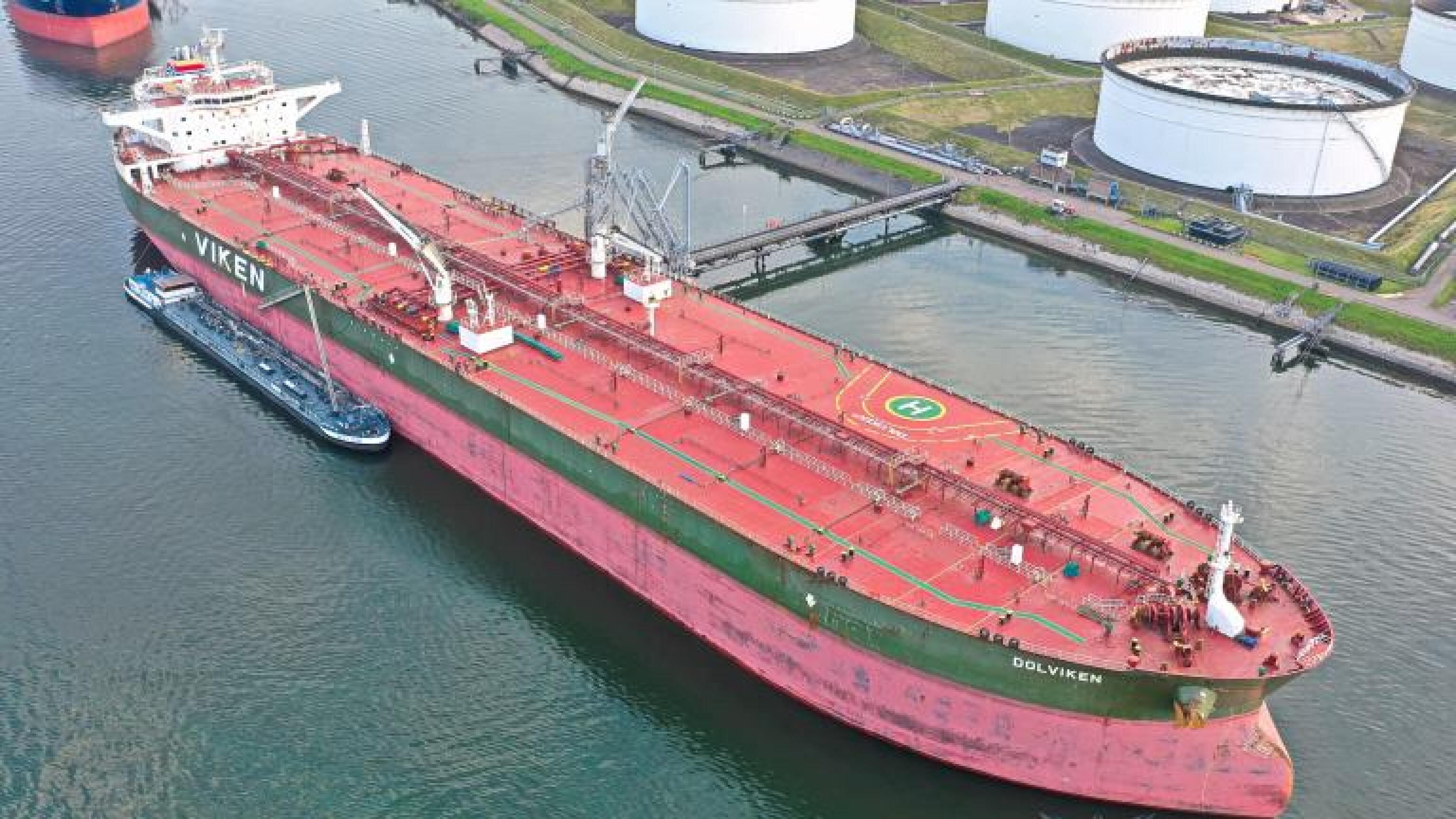 La collisione poi il blitz: così l'Iran ha sequestrato la petroliera diretta negli Usa