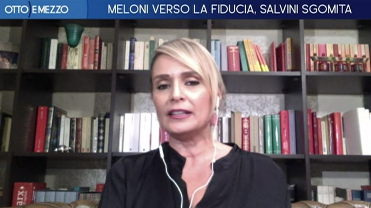 "Le persone trans...". La folle frase dell'immunologa sulla Meloni