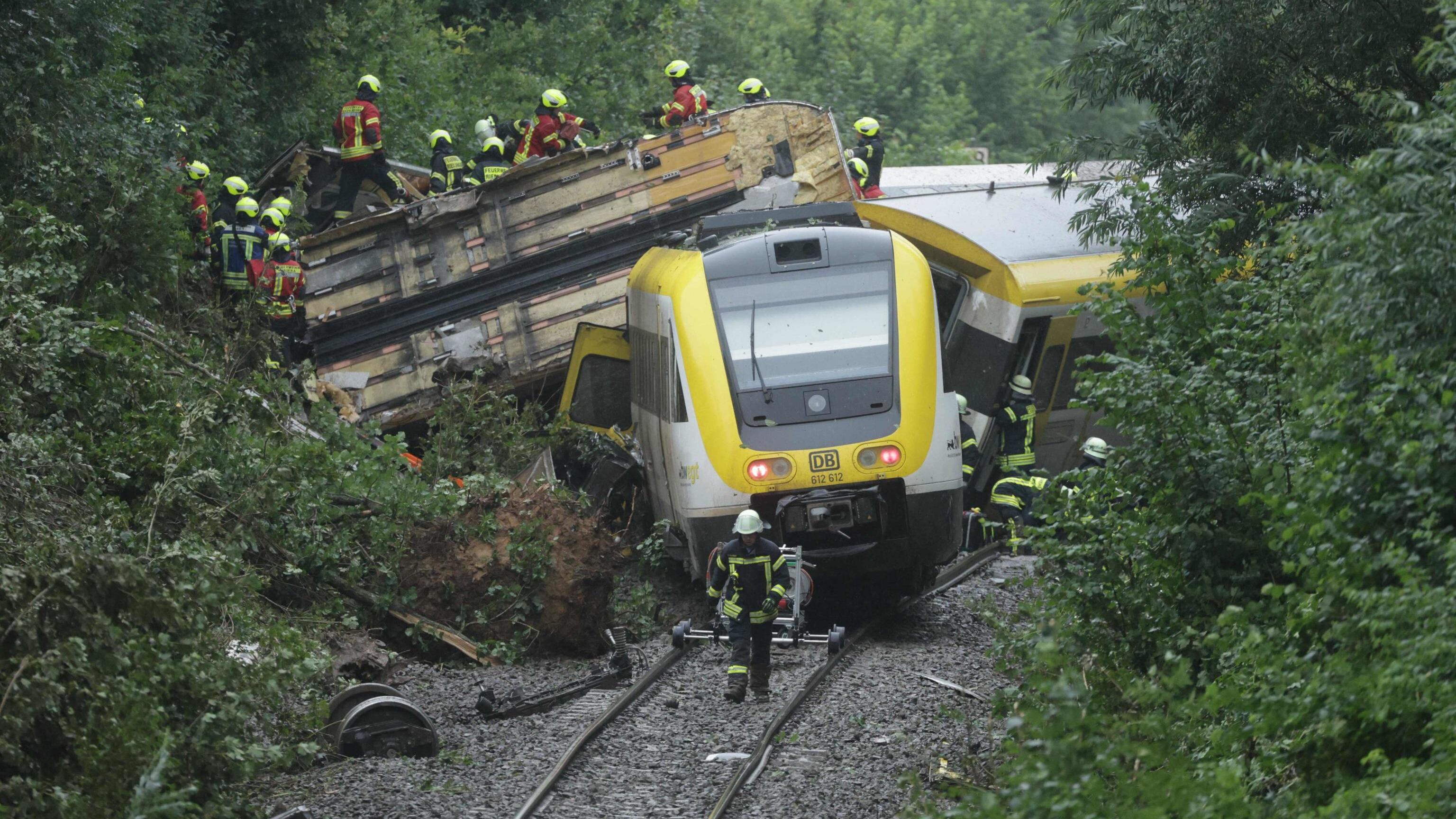 Deraglia treno nel sud della Germania: ci sono morti e feriti