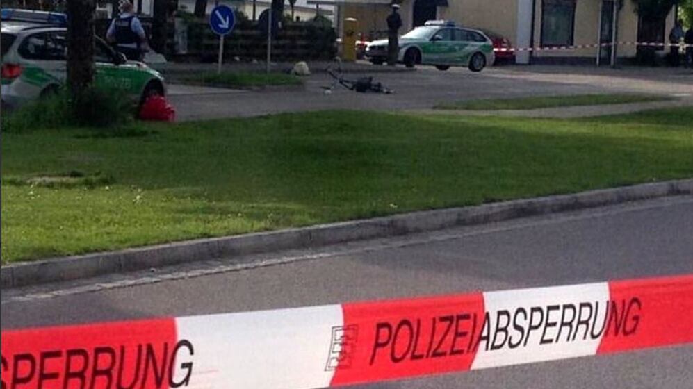 Monaco, urla "Allah Akbar" e accoltella quattro persone