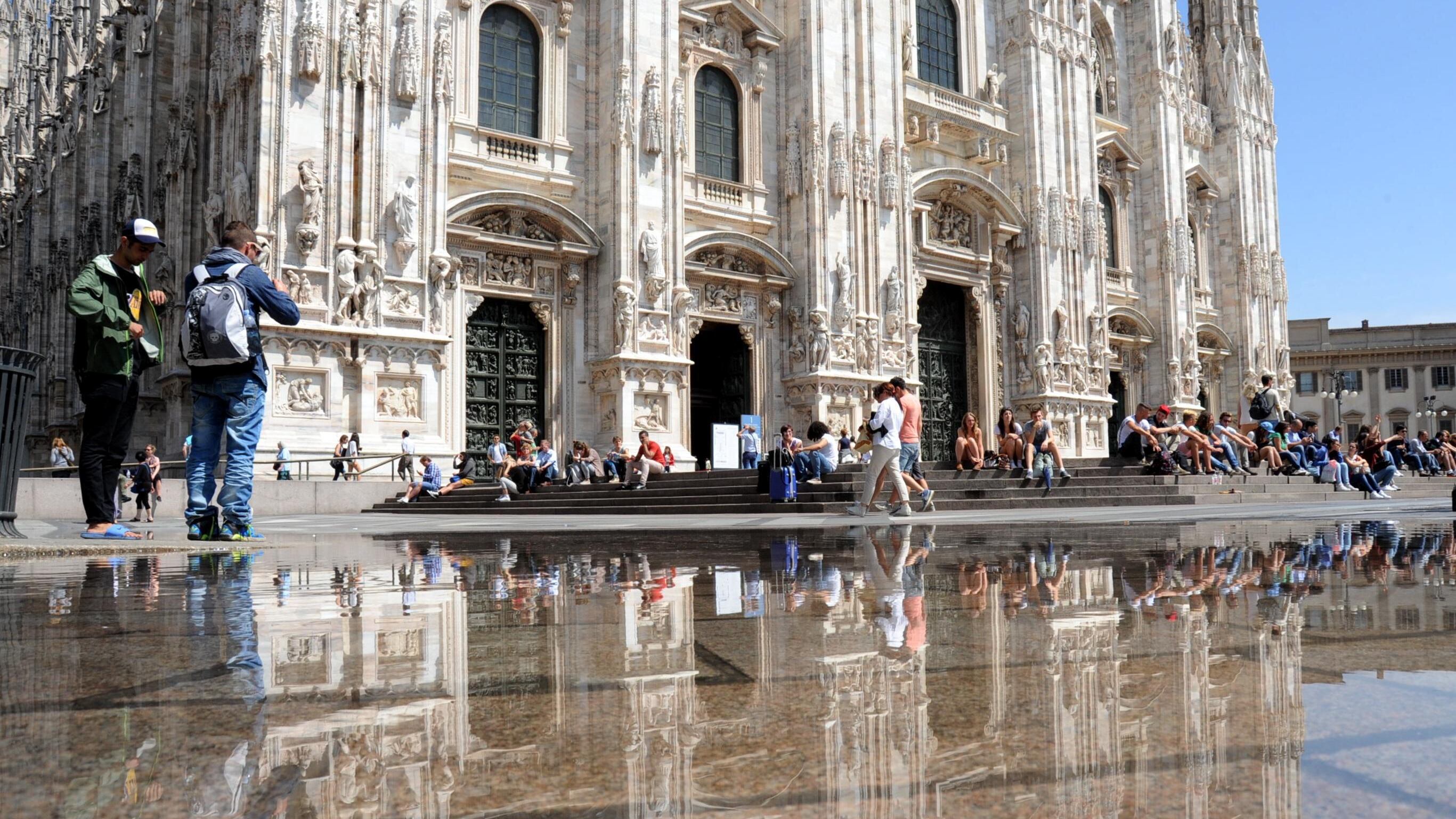Anche piazza Duomo finisce allagata