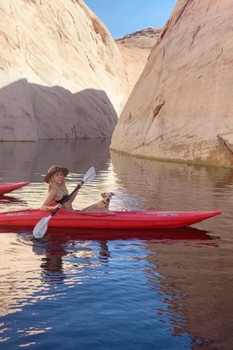 Miley Cyrus, vacanze in famiglia in Colorado 2