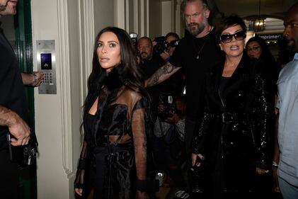 Kim Kardashian, il décolleté esplosivo della diva 29