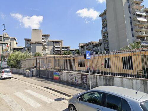 Napoli, ancora sangue a scuola: accoltellato un 14enne