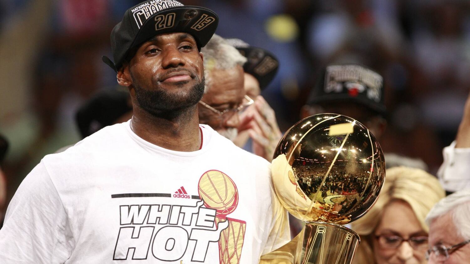 Nike-LeBron, contratto a vita da 500 milioni