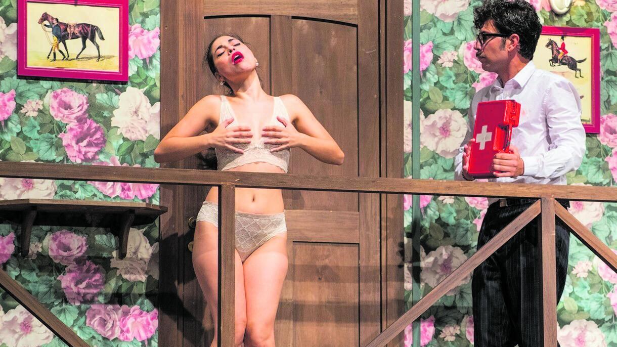 "Rumori fuori scena" da oggi al Parenti la commedia cult sul teatro comico