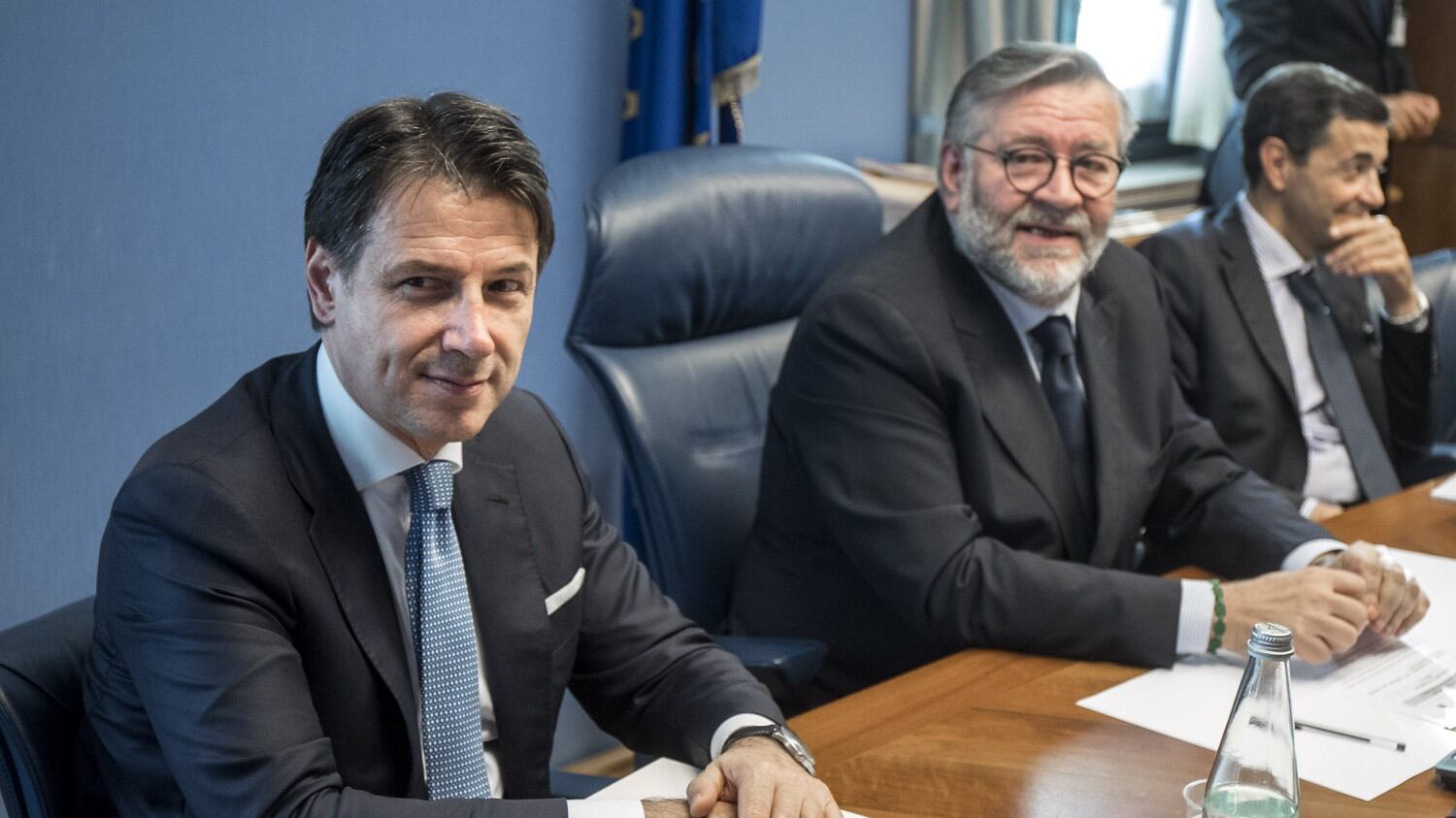 Le mezze verità di Conte al Copasir: "Salvini chiarisca"