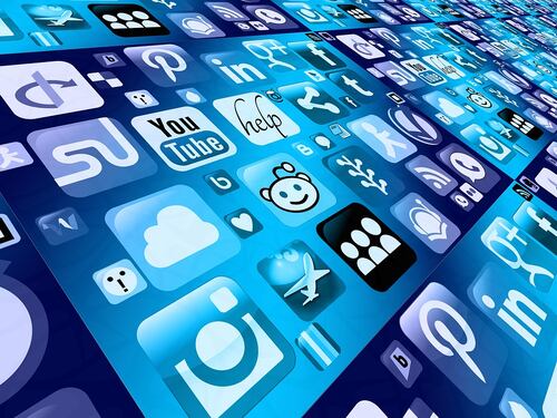 Bufera Facebook: Netflix e Spotify vedevano i nostri messaggi privati