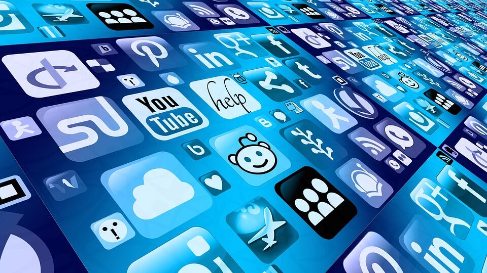 Meno idee, più consumi. Uno (non) vale uno nella social-democrazia