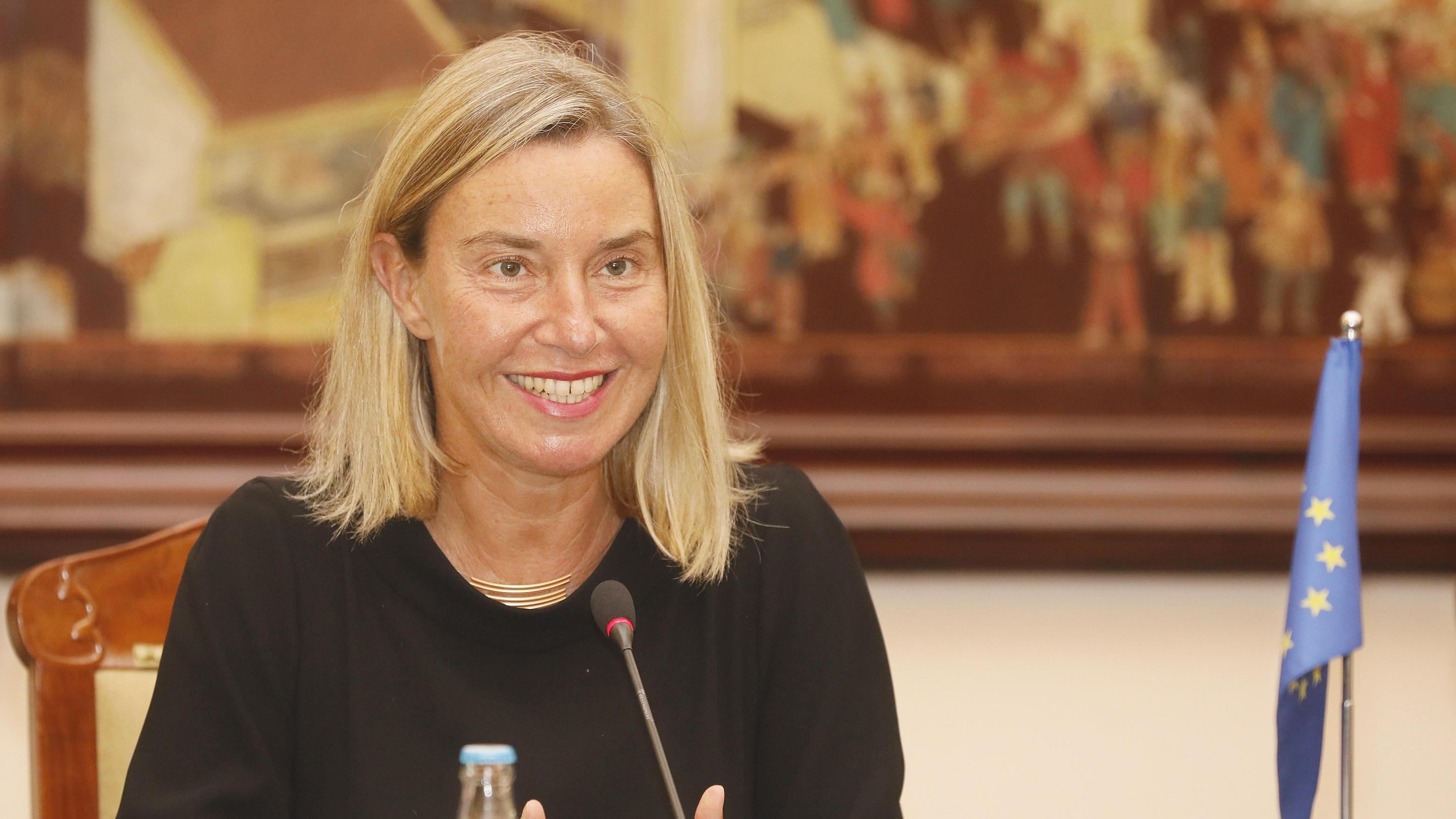 Il silenzio dell’opposizione sullo scandalo targato dem