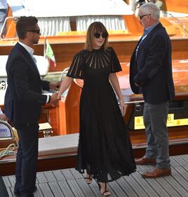 Dakota Johnson alla Mostra del Cinema di Venezia 1