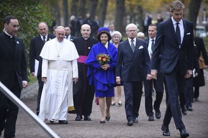 Il Papa in Svezia con la regina Silvia e re Carl Gustaf 5