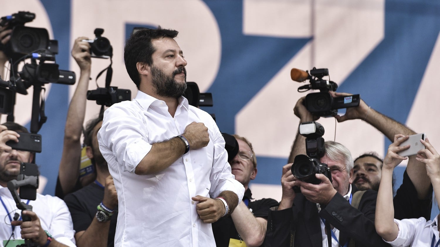 Sondaggi, Salvini alla riscossa, dem e grillini ancora in calo